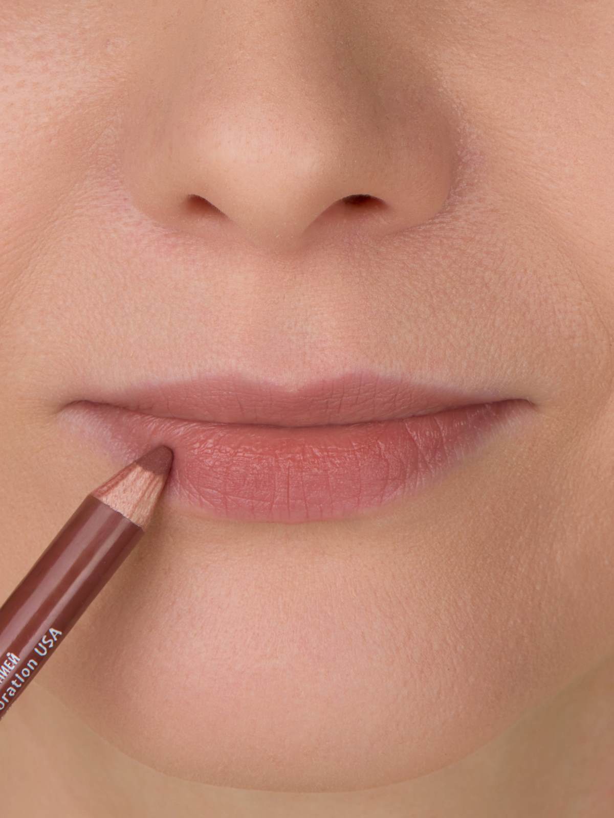 Карандаш для губ с точилкой, тон 04 натуральный от TF cosmetics + 3